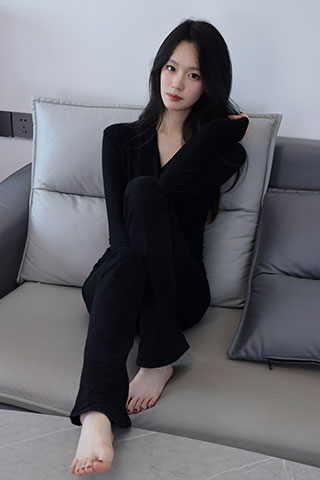 小艺-黑色休闲の丝足、赤足共292张-玉足阁