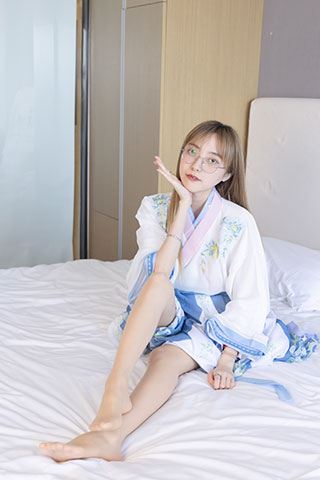 稚予-汉服、高跟鞋、薄肉丝共132张-玉足阁