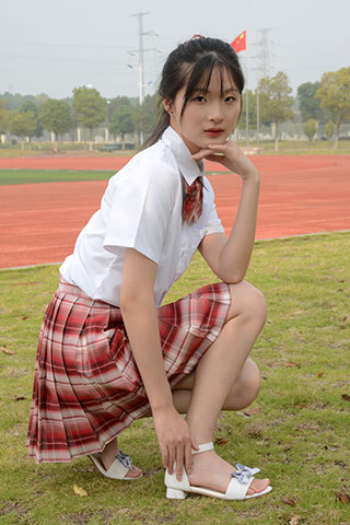 安妮 今日草莓共140张-玉足阁