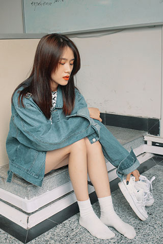 教学楼学姐棉袜脚丫共33张-玉足阁