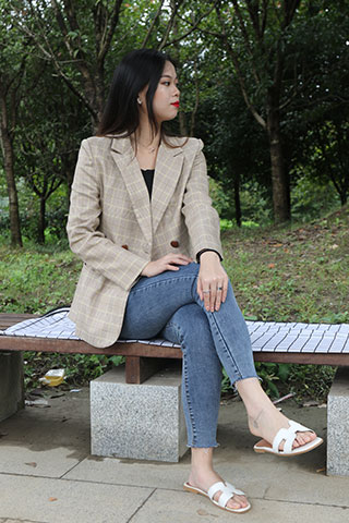 舞蹈系の师妹39码大脚凉拖共117张-玉足阁