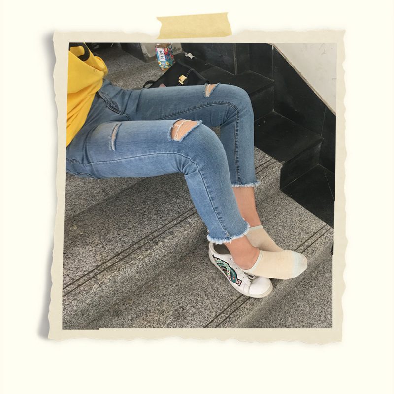 楼梯间两妹子棉袜汗脚共443张-玉足阁