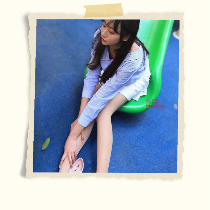 公园的儿童滑梯上共60张-玉足阁