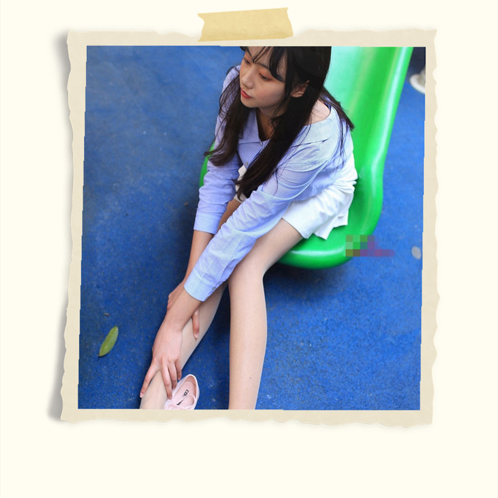 公园的儿童滑梯上共60张-玉足阁