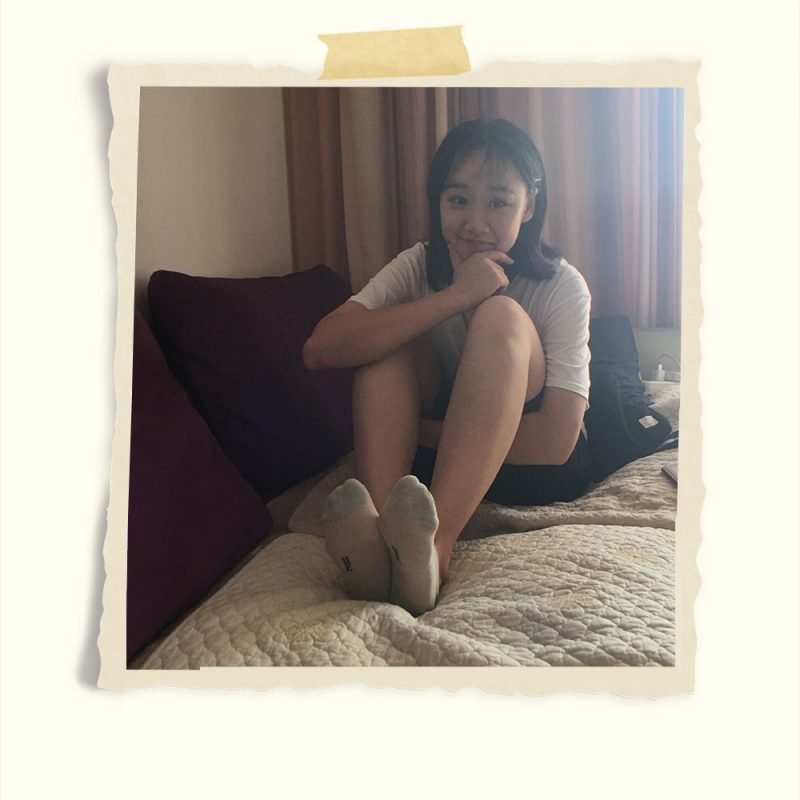 周末在家玩妹妹的嫩脚共283张-玉足阁