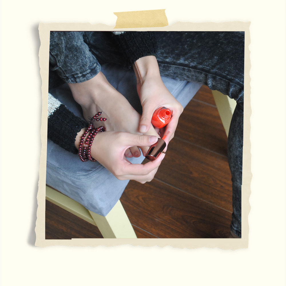 闺蜜臭美时的偷拍共48张-玉足阁