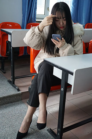 阶梯教室约拍大学生共211张-玉足阁