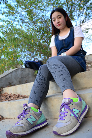 新百伦の青棉袜脚共104张-玉足阁