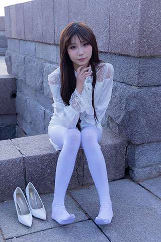 泡泡 高跟鞋の厚白丝共261张-玉足阁