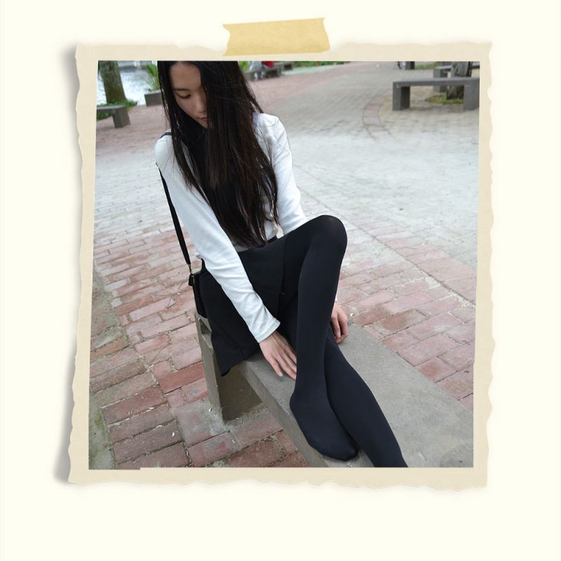 湖边黑丝袜脚の帆布鞋共109张-玉足阁