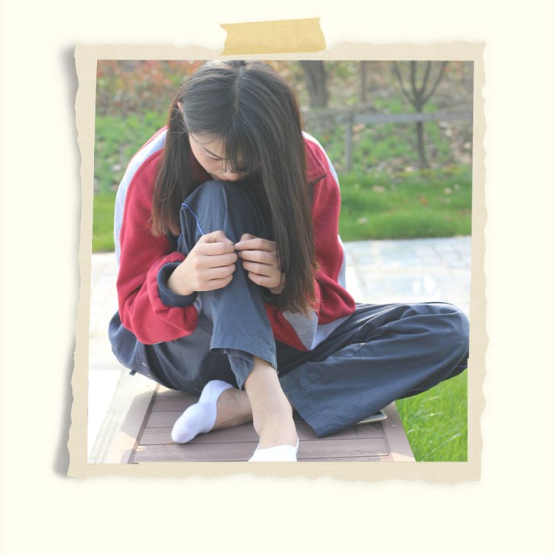 校园学姐船袜脱袜过程共116张-玉足阁