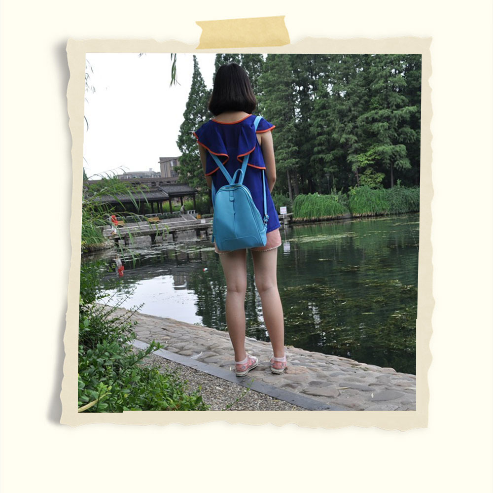 公园里脏脏的白棉袜脚共69张-玉足阁