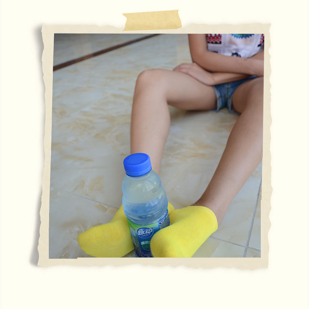 学妹原味黄锦袜共119张-玉足阁