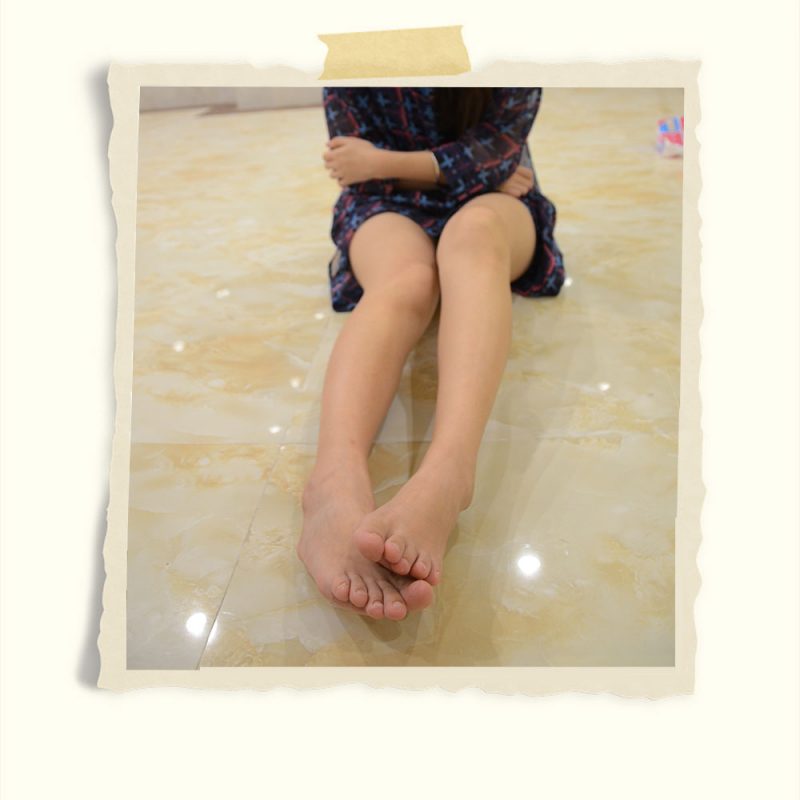 学妹嫩脚船袜共133张-玉足阁