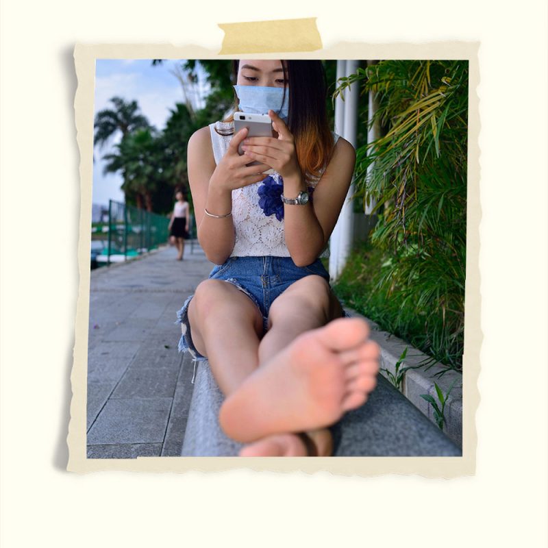 树荫下的裸足脚丫共51张-玉足阁