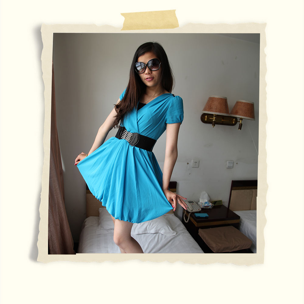 爱耍酷的小姐姐共70张-玉足阁