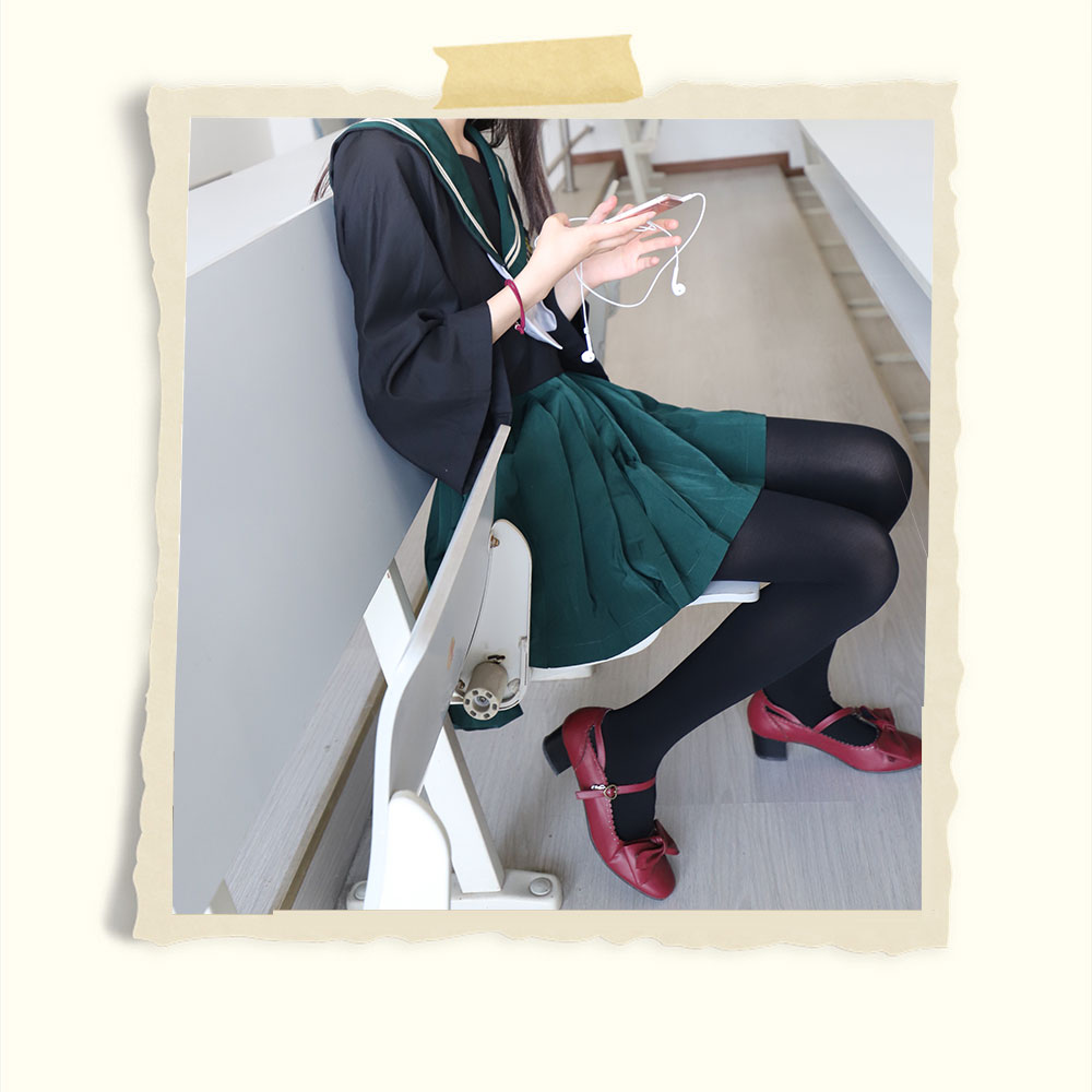 日系Lolita软妹公主黑丝脚丫共166张-玉足阁