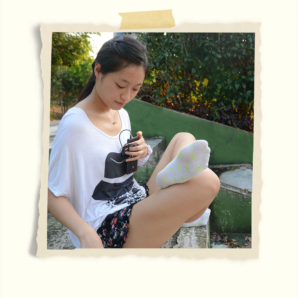 运动鞋の白棉袜脚丫共189张-玉足阁