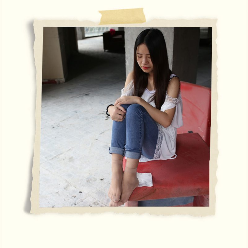 旧楼翻新越拍牛仔の肉丝脚丫共133张-玉足阁