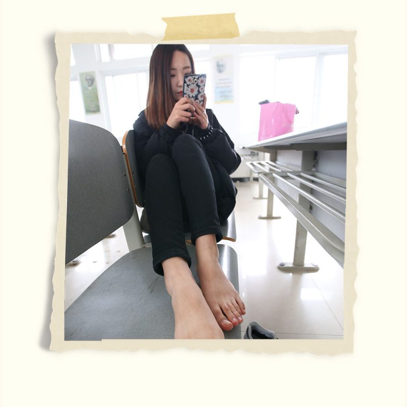 学妹放课后裸足脚丫+视频一部共156张-玉足阁