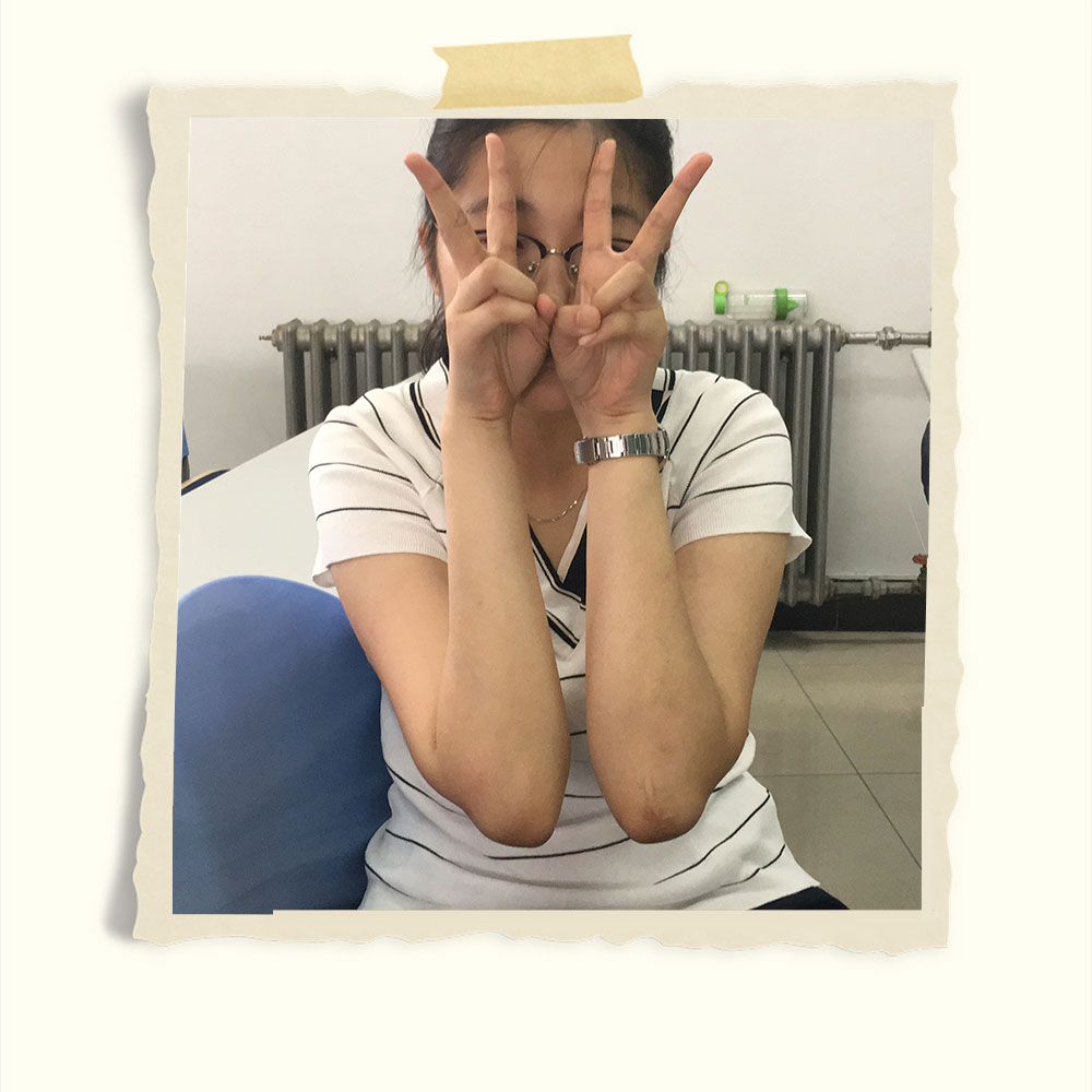 眼镜学妹的棉袜脚丫共466张-玉足阁