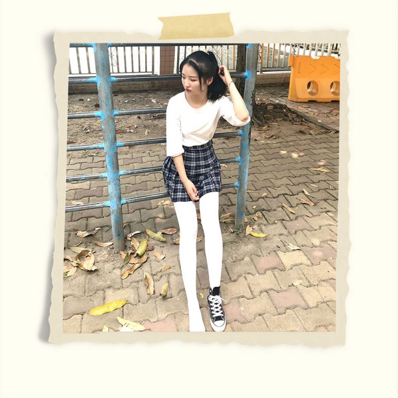 操场帆布鞋の丝袜脚丫共92张-玉足阁