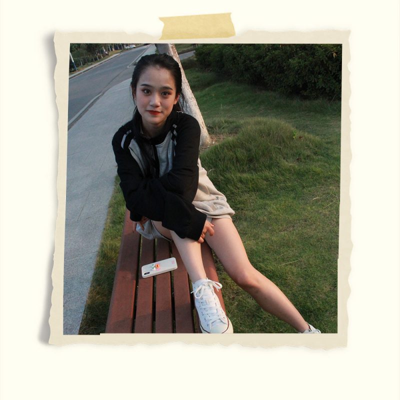 校园学妹多套袜子互换+5个视频共385张-玉足阁