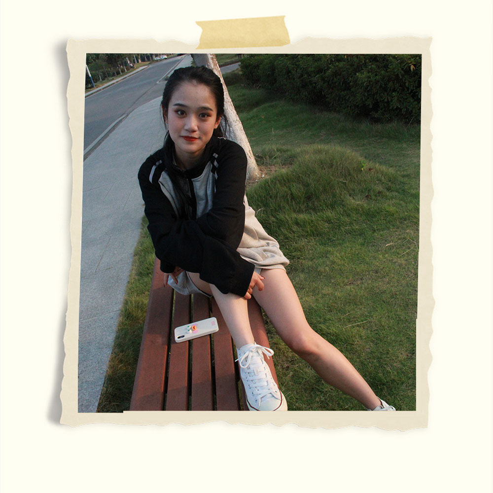 校园学妹多套袜子互换+5个视频共385张-玉足阁