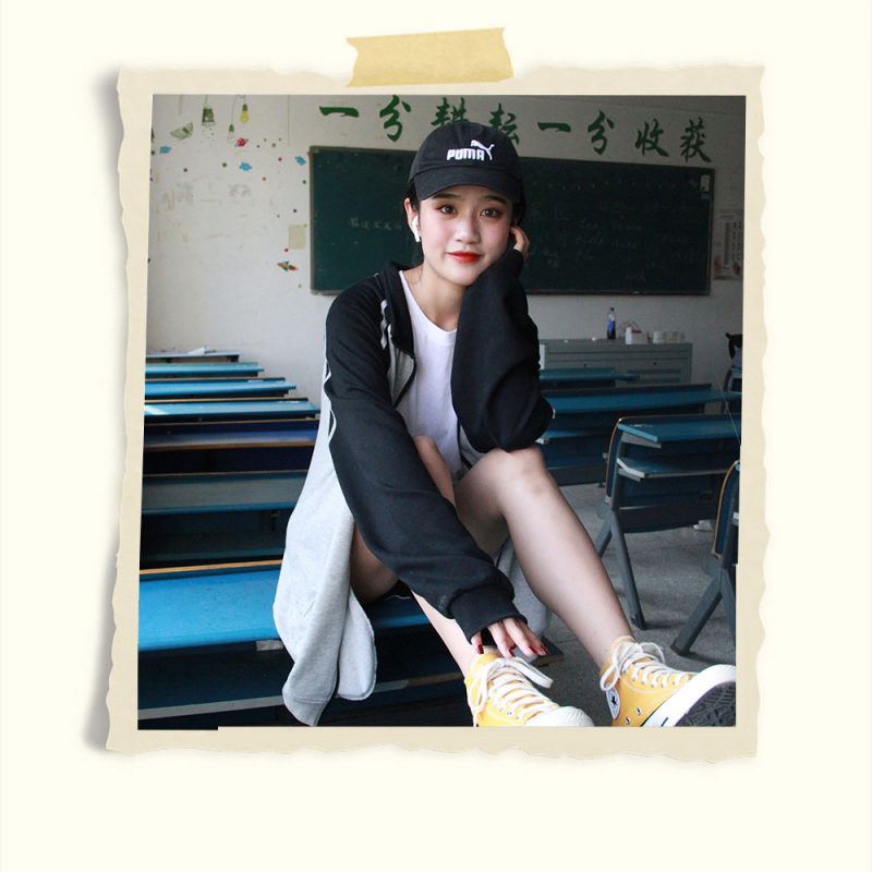 教室里的康威の棉袜脚丫+视频8部共308张-玉足阁