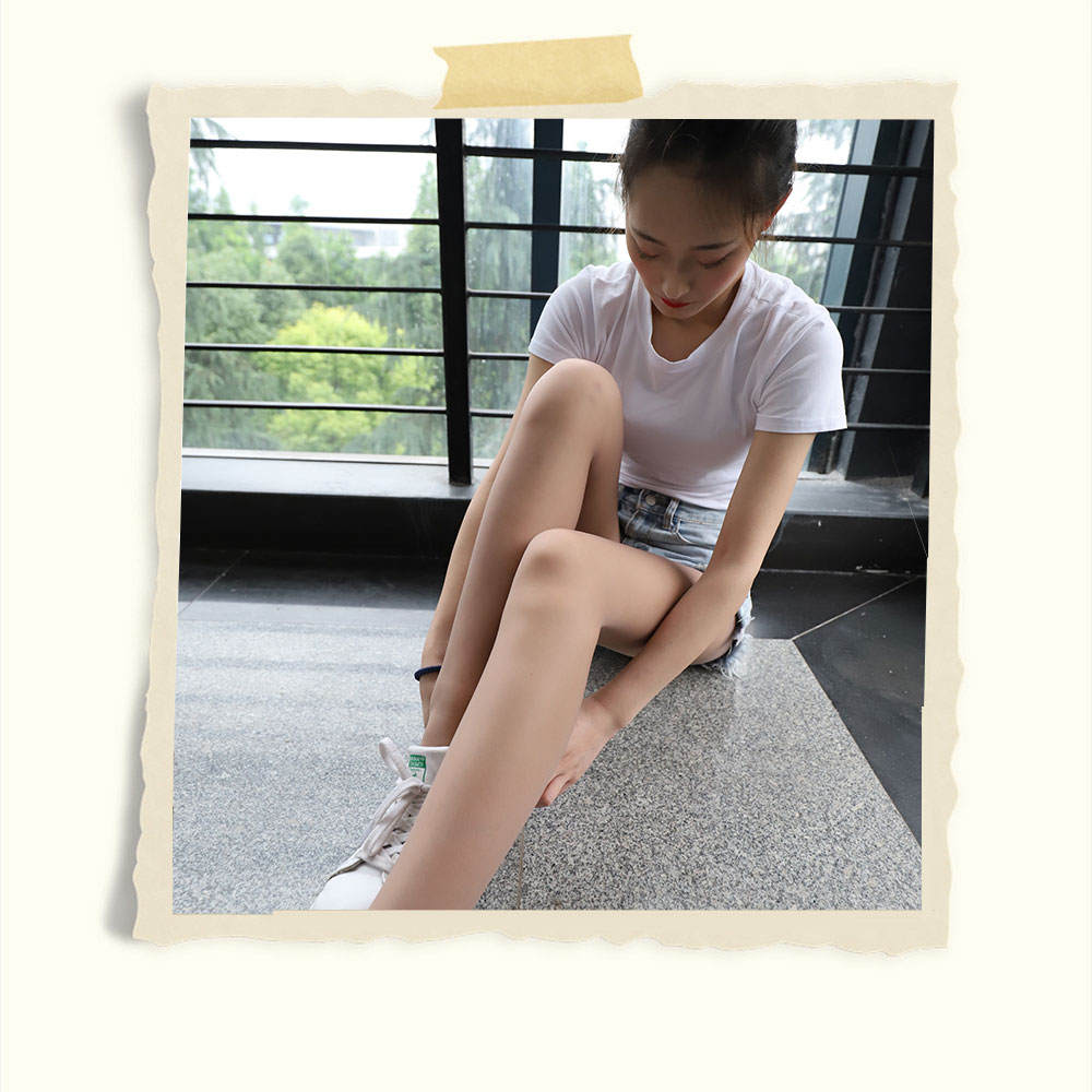 热裤船套丝袜脚丫+视频一部共362张-玉足阁