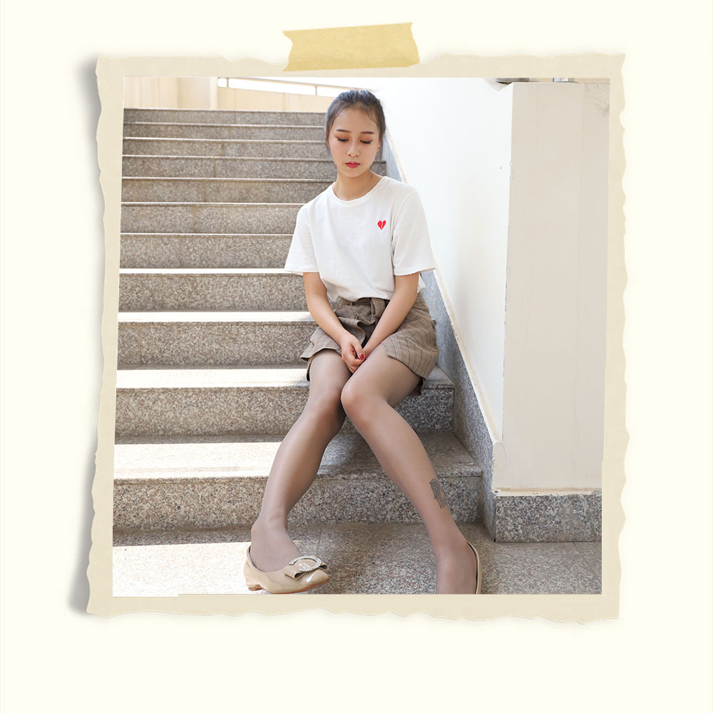 学妹黑丝脚丫共280张-玉足阁