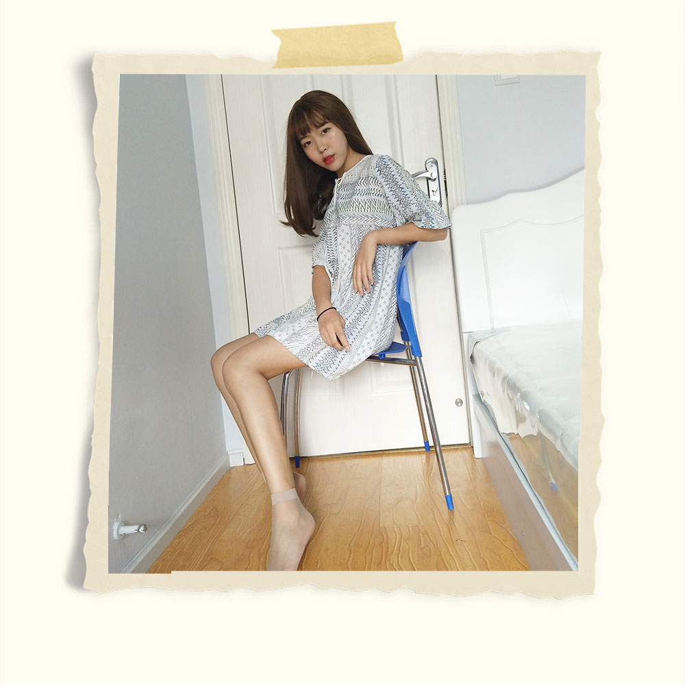 寝室丝袜脚丫自拍共199张-玉足阁