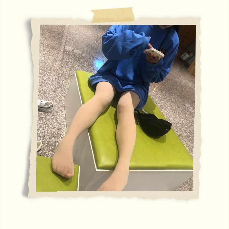 商场板鞋の丝袜脚丫+视频一部共319张-玉足阁