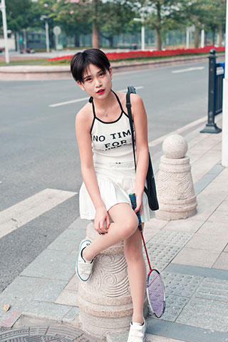 萌宝儿丝袜打羽毛球【附送视频1个】共331张-玉足阁