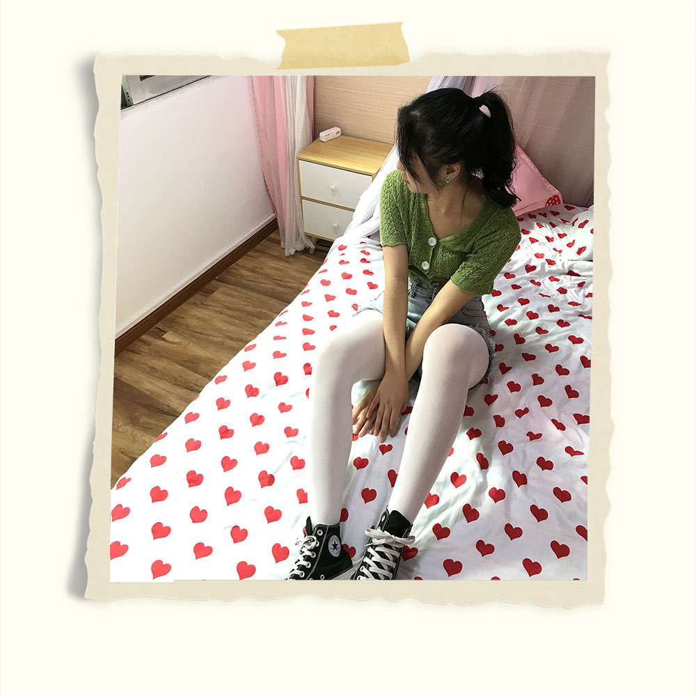 寝室里的帆布鞋の丝袜脚丫共243张-玉足阁