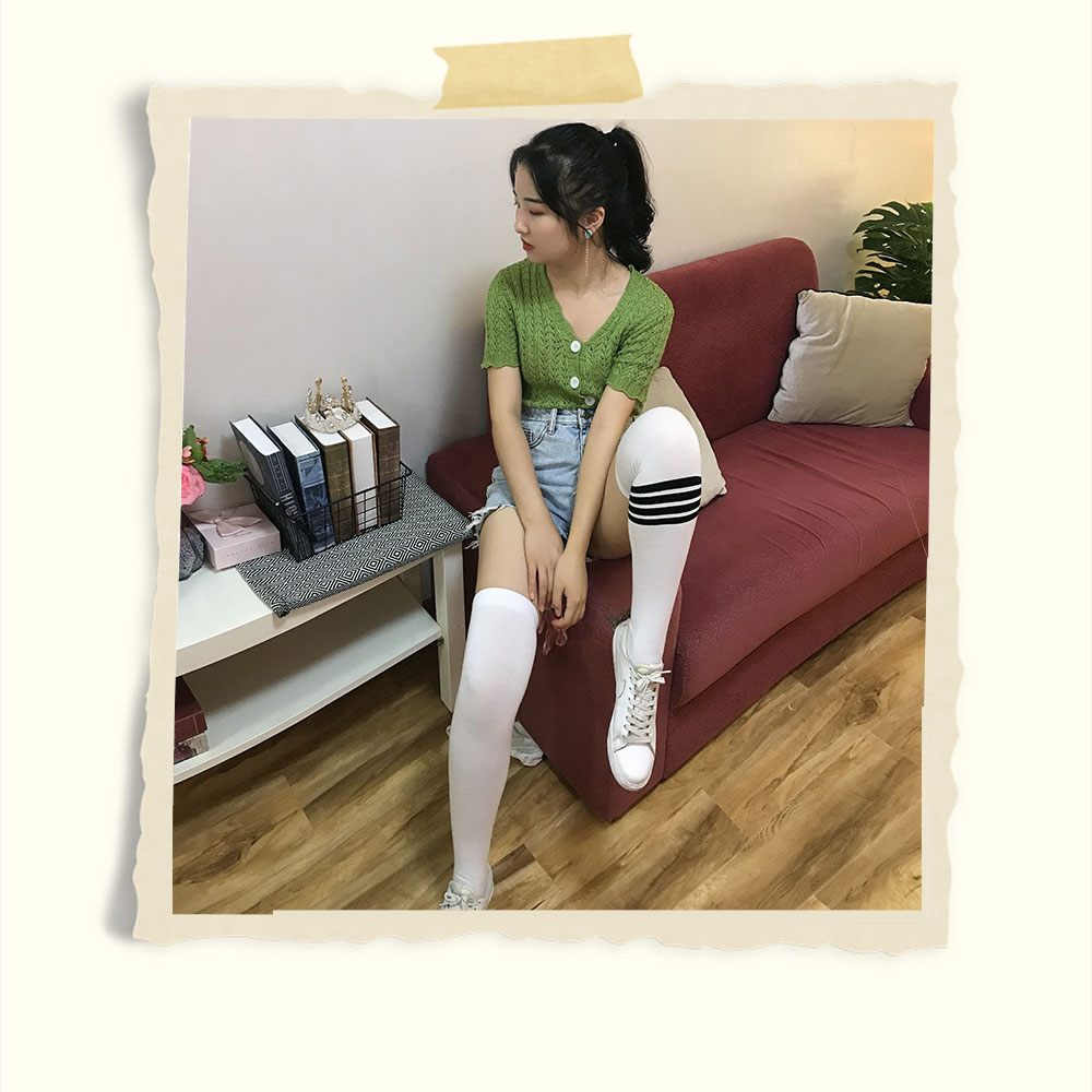 热裤板鞋长白丝袜脚丫+2个视频共150张-玉足阁