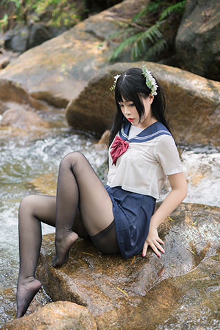 白烨-湿身JK共98张-玉足阁