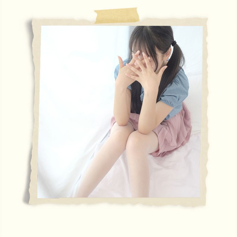 少女丝袜脚带脱丝图+视频1个共103张-玉足阁