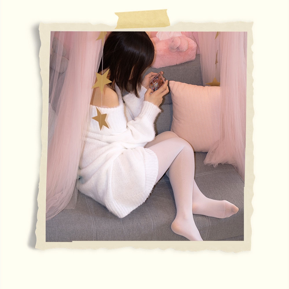 少女白丝脚丫的诱惑+视频1个共110张-玉足阁