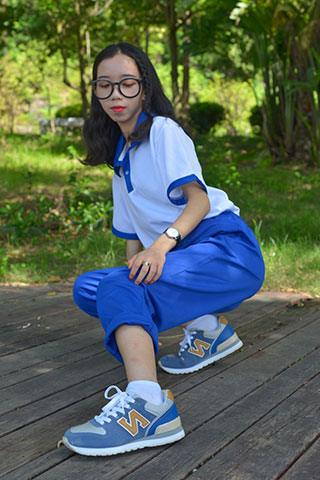 弯弯 送你一朵阳光共95张-玉足阁