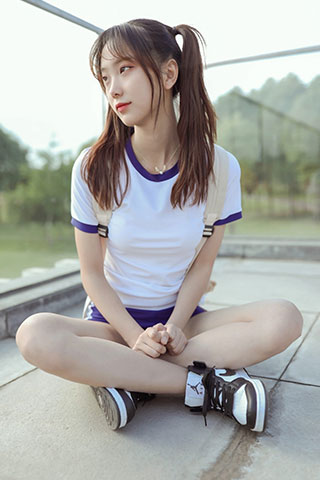 嫩足踏青共75张-玉足阁