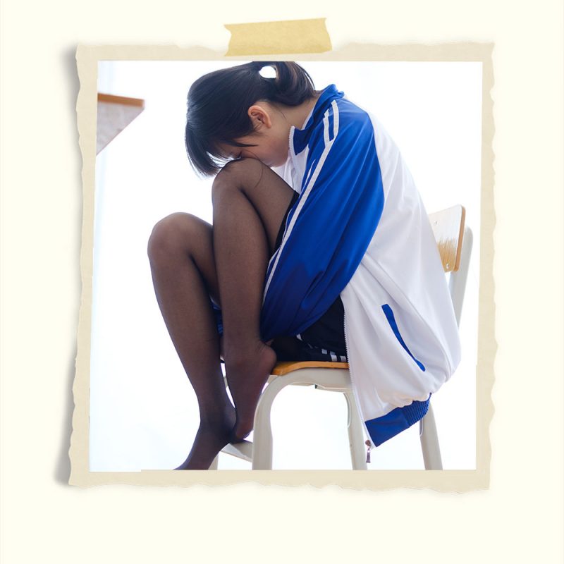 高中校服の黑丝脚丫+视频一部共108张-玉足阁