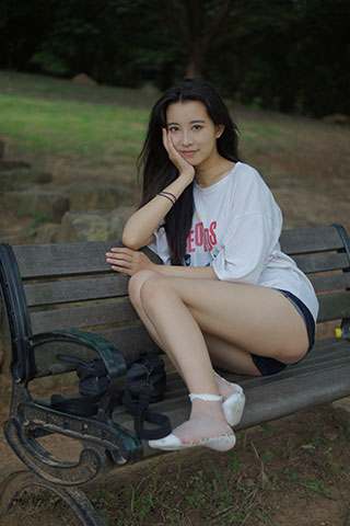 小碎花玻璃丝袜共267张-玉足阁