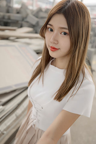 毛坯房里的丝袜脚丫共53张-玉足阁