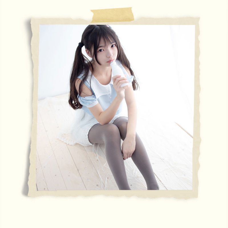 来瓶AD钙吧共84张-玉足阁