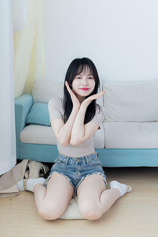 小酒-如果爱忘了共120张-玉足阁