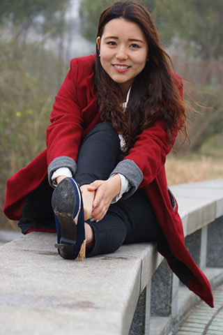 红衣高跟裸足共74张-玉足阁