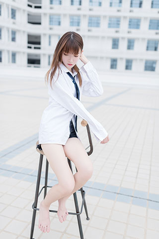 白衬衣の赤足共47张-玉足阁