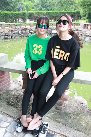 少女运动鞋短丝互jio共117张-玉足阁