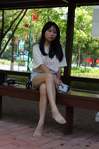 小然师妹的36码可爱小脚共90张-玉足阁